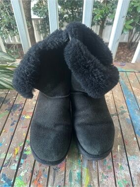 UGG Bailey Button Boot